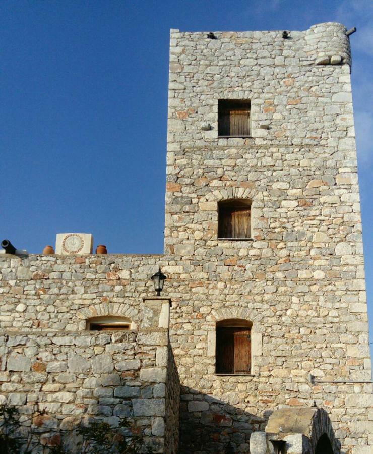 Ferienwohnung Charouda Stone Tower Pírgos Dhiroú Exterior foto